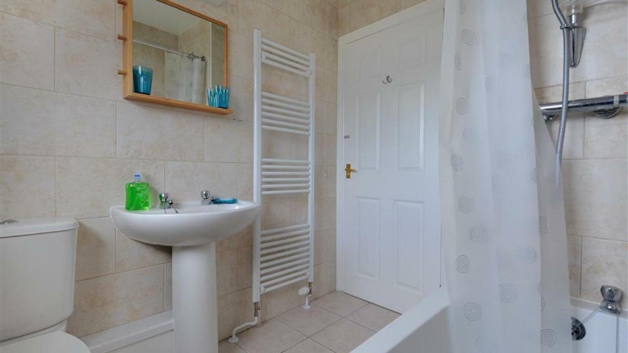 Apartamento Upper Seascape Lyme Regis Exterior foto